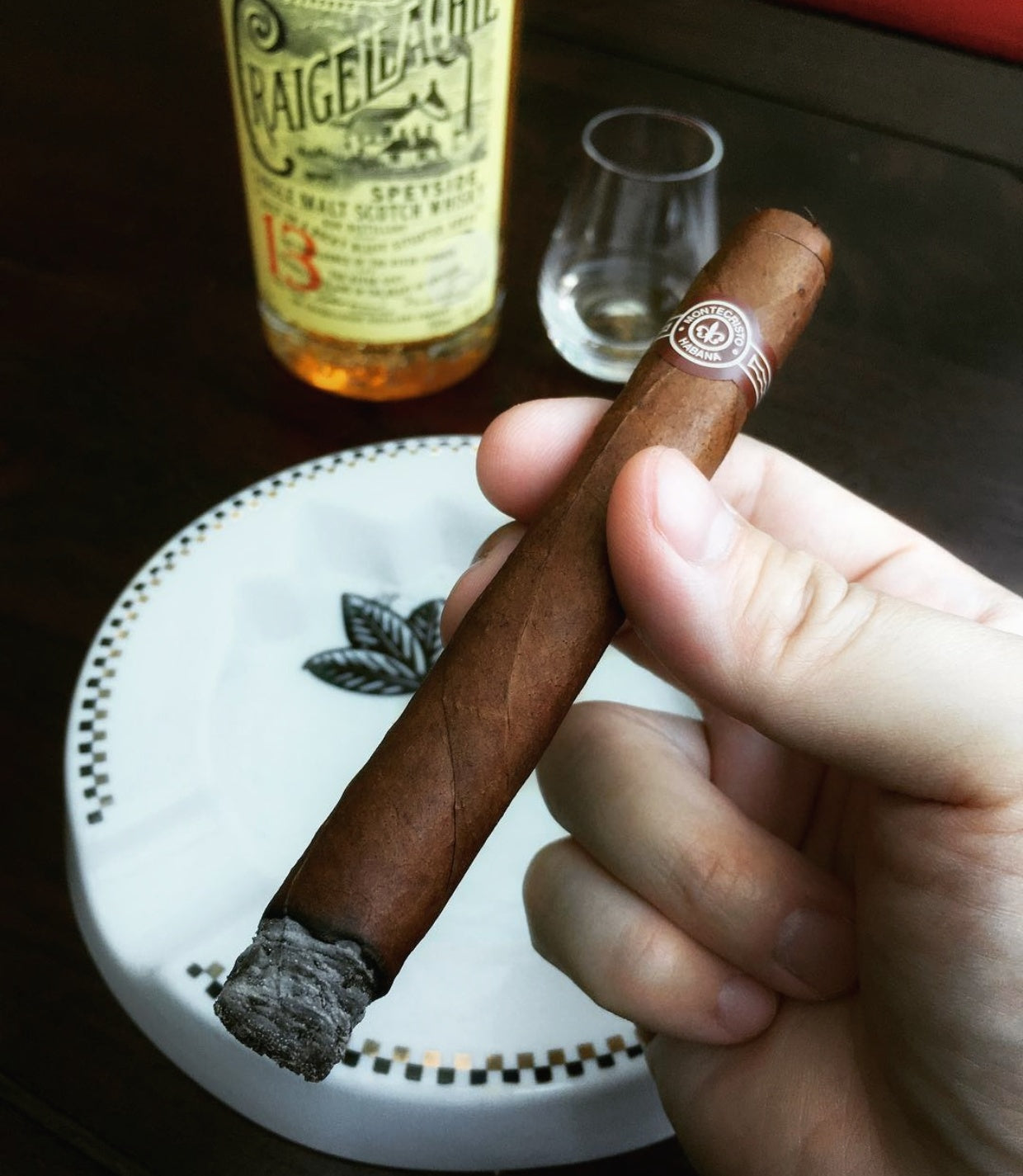 MONTECRISTO NO. 3 (Single Cigar) - www.cigarsindia.in