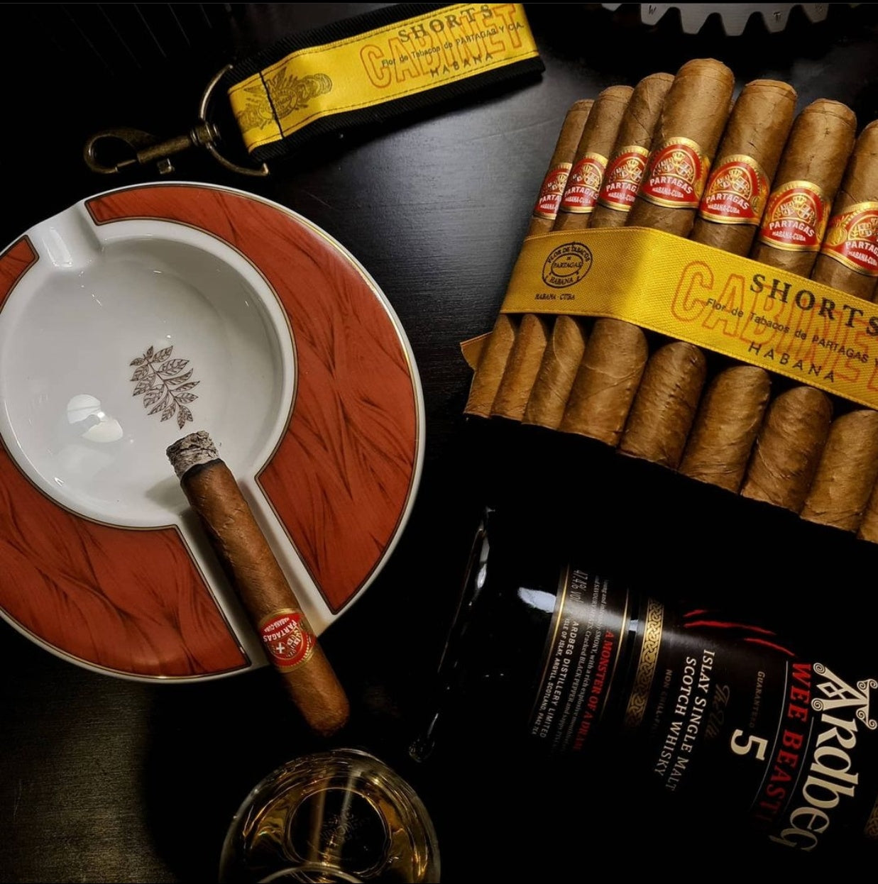 thumbnail image 2 of Partagas Shorts Cigar - Cigars Throne 2 of 13