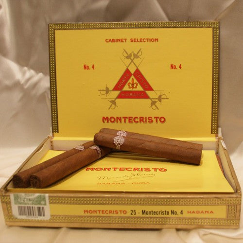 Montecristo - No.4 (Box of 25) - www.cigarsindia.in