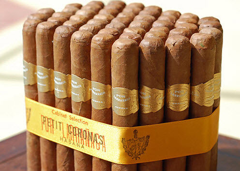 Por Larranaga - Petit Coronas (Box of 50) - www.cigarsindia